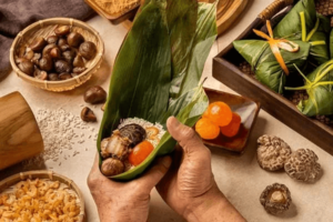 Bánh bá trạng được gói bằng lá gì