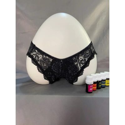 Quần ren tém mạo màu đen